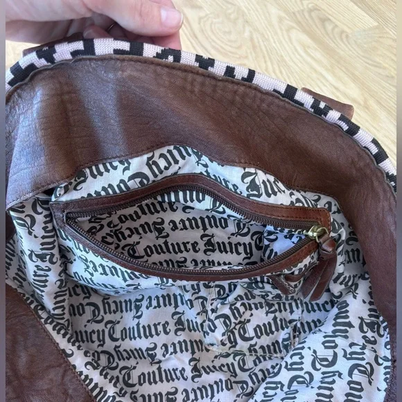 JUICY COUTURE Let Them Eat Couture Marie Antoinette Limited Edition Tote - Picture 3 of 5